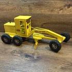 Vintage Pressed Metal Yellow Tonka Road Grader    1970's