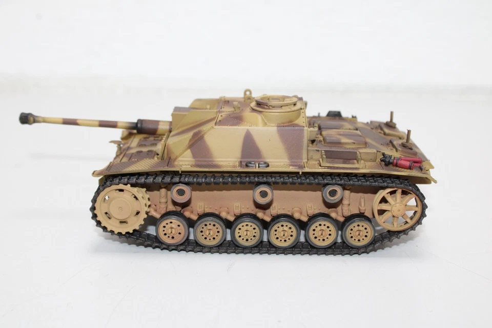 Forces of Valor 1:32 Die Cast Metal 80045 German Sturmgeschütz II Ausf. G (L21) - Bild 2 von 4