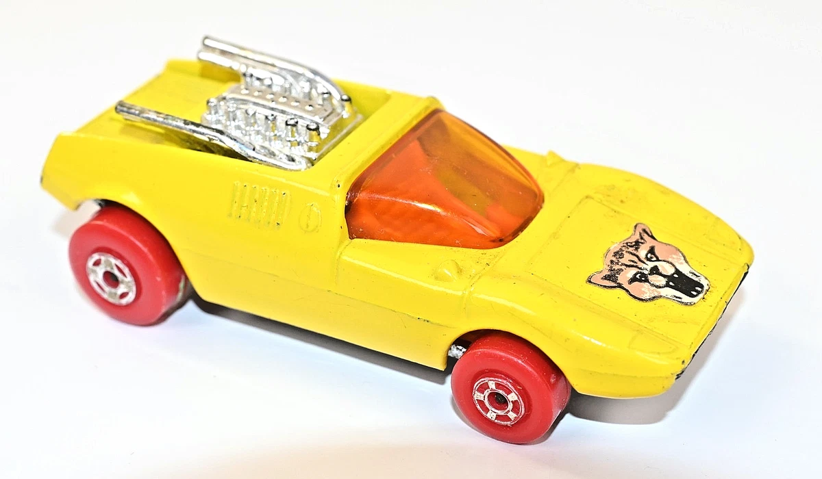 Matchbox Yellow 1971 Vehicle Year Vintage Manufacture Diecast Cars