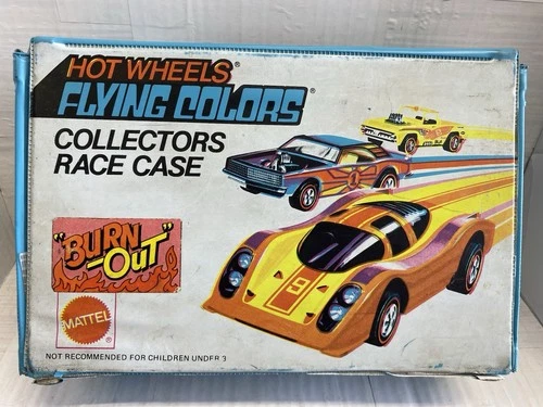 Hot Wheels Vintage 1974 Flying Colors 24 Car Carrying Case Made In USA