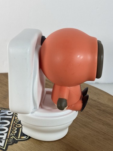 Youtooz: South Park Collection - Kenny on Toilet Vinyl Figure #5 - Picture 5 of 7