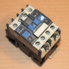 One Telemecanique Contactor LC1 D12 10 LC1D1210 F7 110V 50/60 Coil