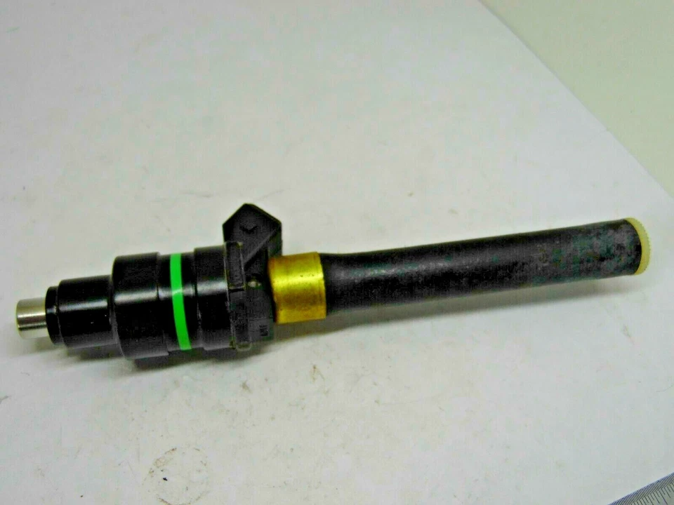  Inyector de combustible Lucas 5208003 compatible con TRIUMPH TR7 1980-1981 nuevo original Foto 3 de 4