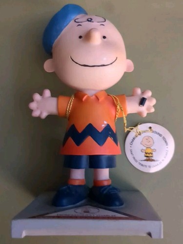 WESTLAND GIFTWAREPEANUTS CHARLIE BROWN AROUND TOWN. TITLED IMPRESSIONIST #8435 - 第 1/5 張圖片