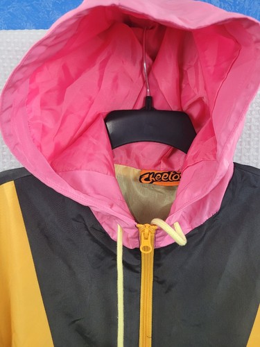 Cheetos Windbreaker Quarter Zip Multicolor Adult Size Small Chester Cheetah - Picture 9 of 11