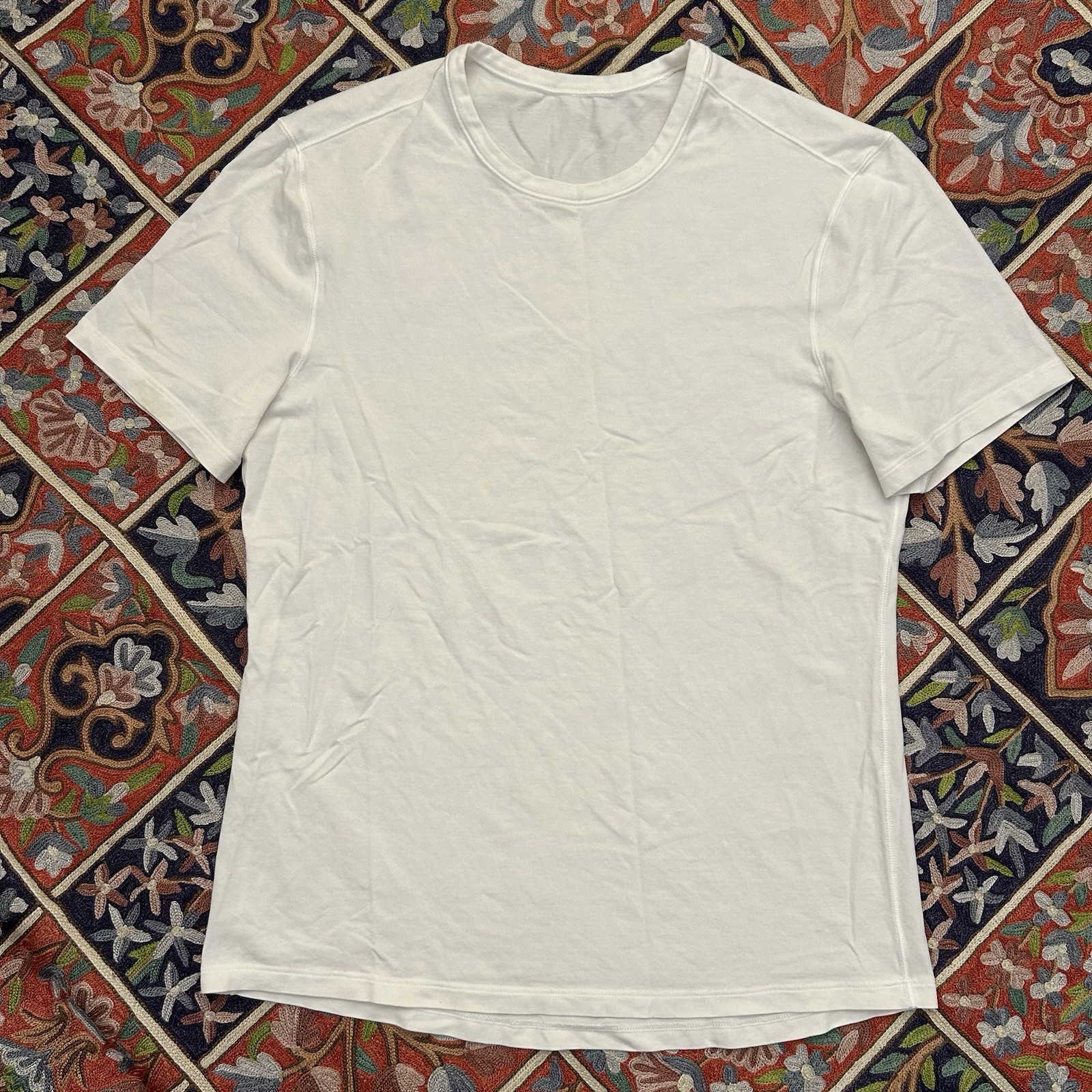 Lululemon 5 Year Basic White Athletic Performance… - image 1