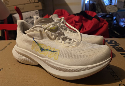 HOKA Mach 6 Men's White/Yellow/Blue Low Top Lace-Up Running Sneakers
