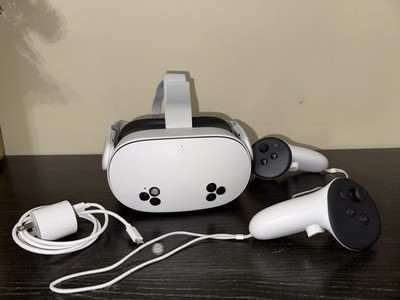 Oculus Meta Quest 3S Virtual Reality Headset 128GB White Excellent Condition