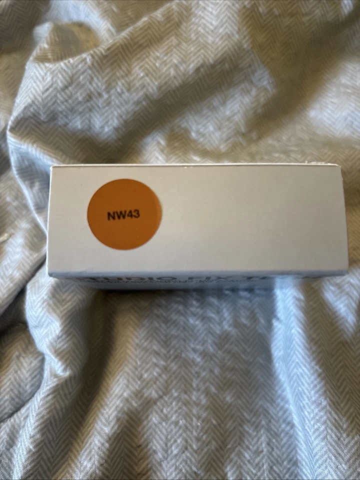 M.A.C Studio Fix Tech Cream to Powder Foundation NW43, Full Size 0.35oz - Image 2 of 2