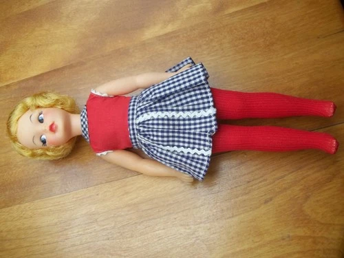 1965 VINTAGE Ideal New Style Pepper doll Tammy's Sister With Clothes