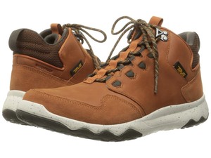 teva arrowood mens