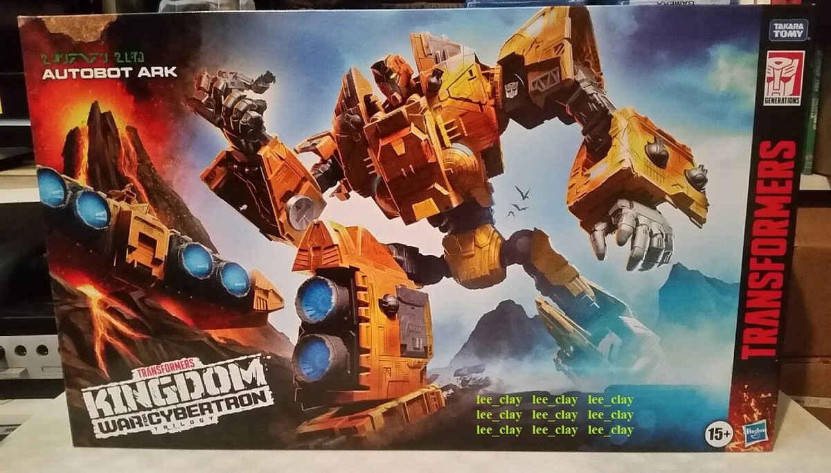 TRANSFORMERS VAULT　トランスフォーマー Transformers Vault: The Complete Transformers Universe - YouTube