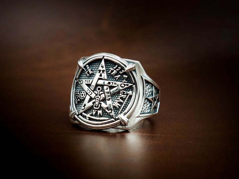 925 Sterling Silver Tetragrammaton Pentagram Star Ring, Solomon Ring ...