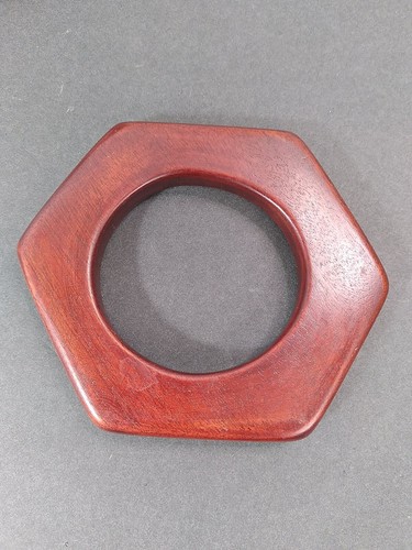 Handmade Haiti Carved Red Maroon Wood Bangles bracelets 5" x 5" Set Of 2 NEW - Picture 3 of 8