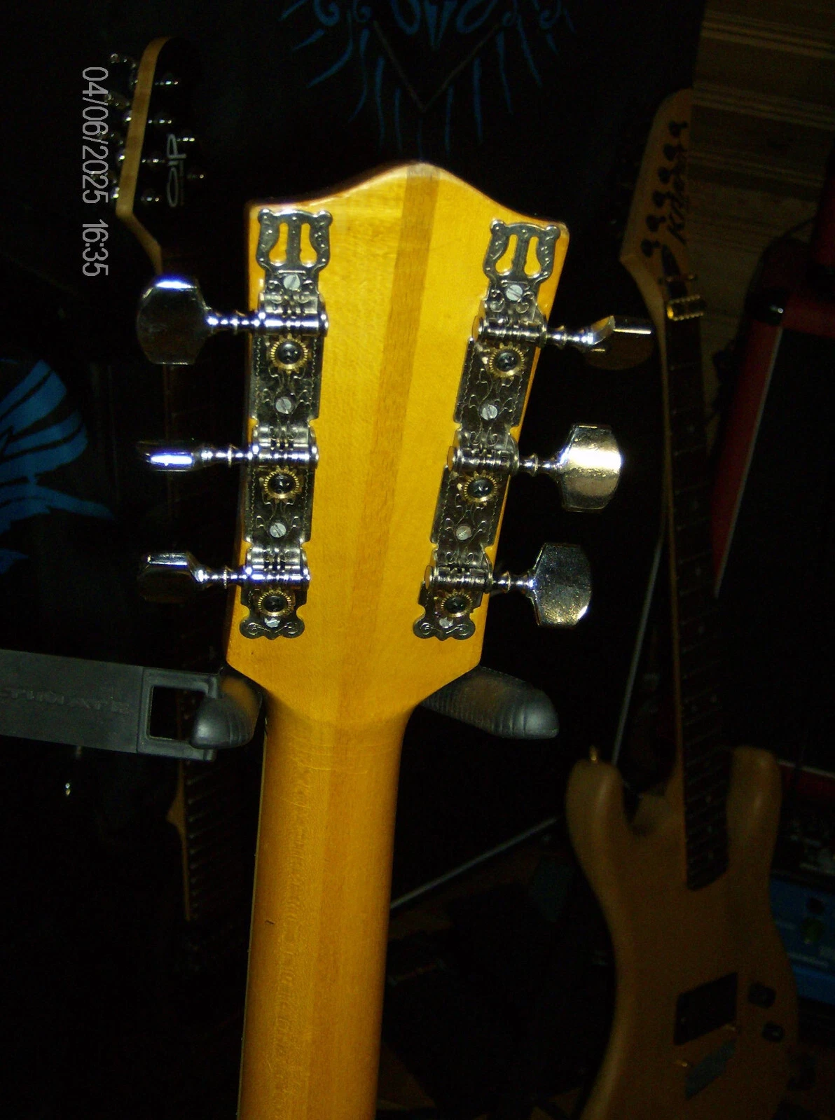 Picture 8 of 10