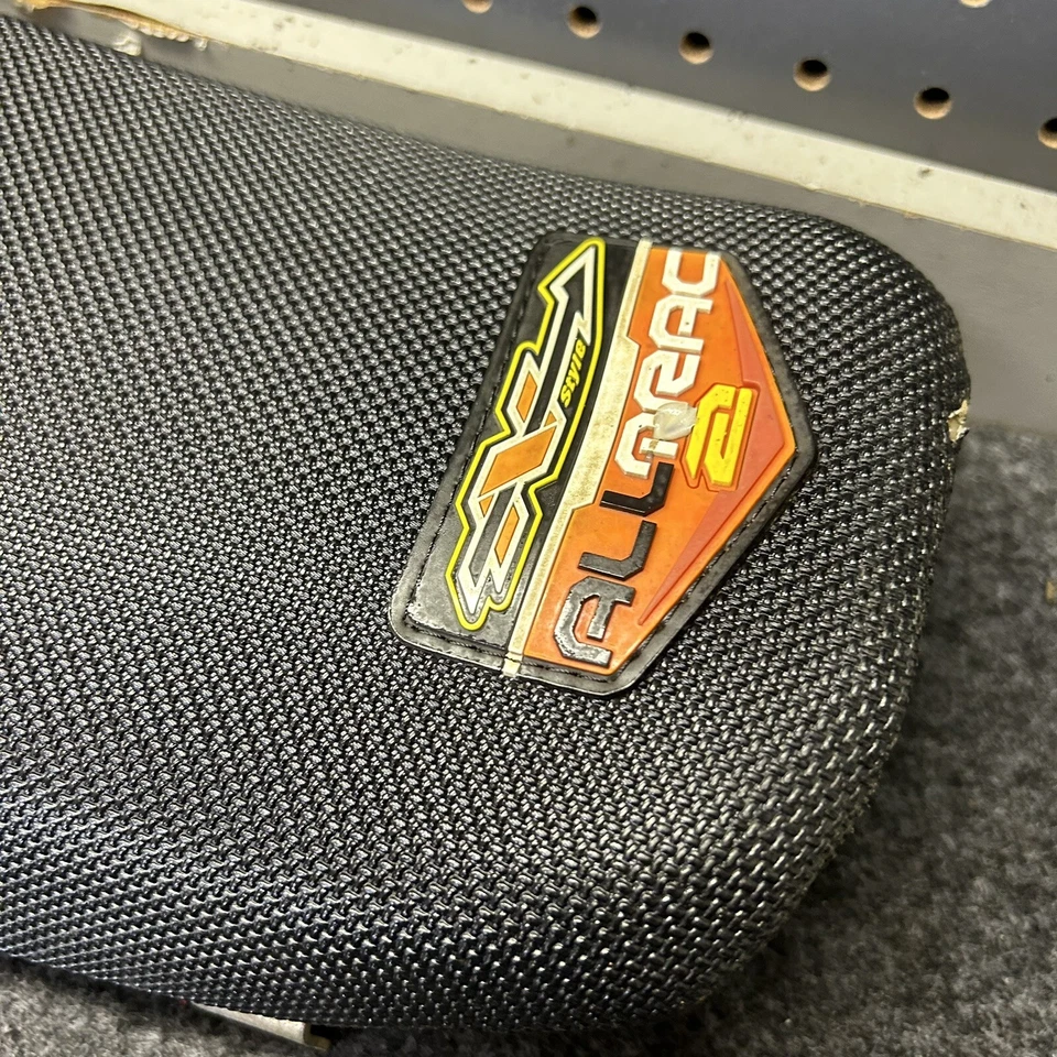 02-07 2002 Honda CR250R CR 250 R MONTAJE ASIENTO ESPUMA PAN CUBIERTA OEM Foto 3 de 4