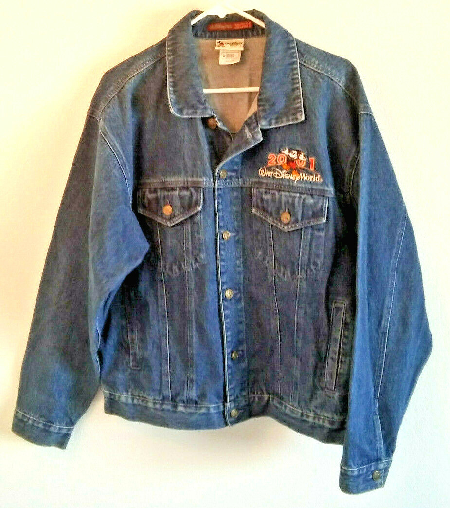 Walt Disney World men's size M Jean jacket blue Mickey Mouse 2001