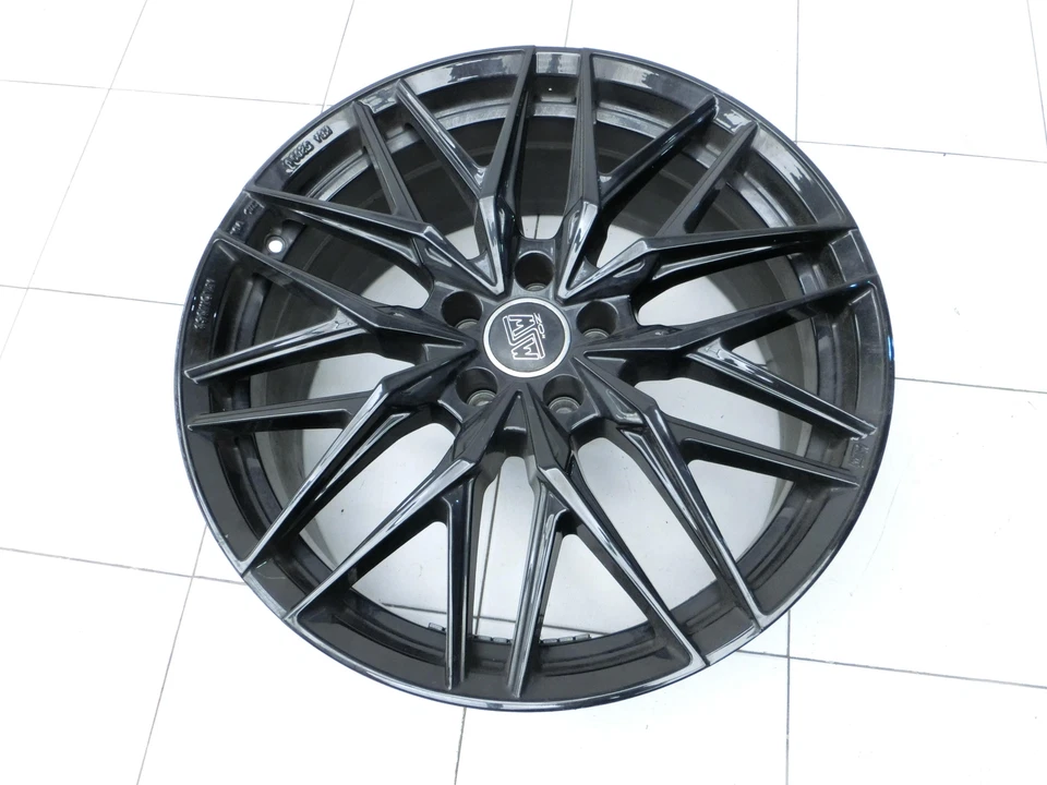 1x Jante aluminium 5X114.3 8.5X20Zoll ET Infiniti M Q70 Y51 M35h KBA52894 - Photo 2/4