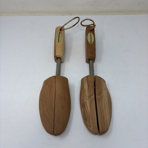 Vintage Brookstone Mens Premium Cedar Wood Rochester Shoe Trees Size Large 10-12