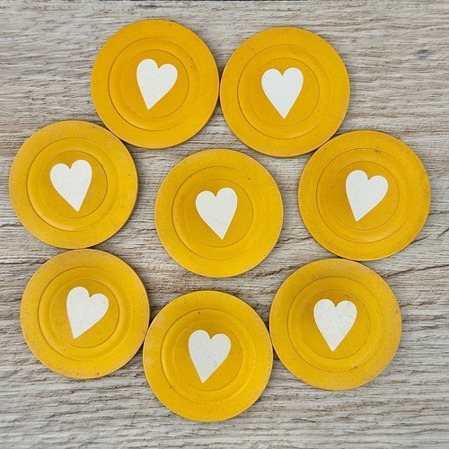 Vintage Inlaid Composite Poker Chips Monarch Brand Heart Design Yellow Lot Of 8