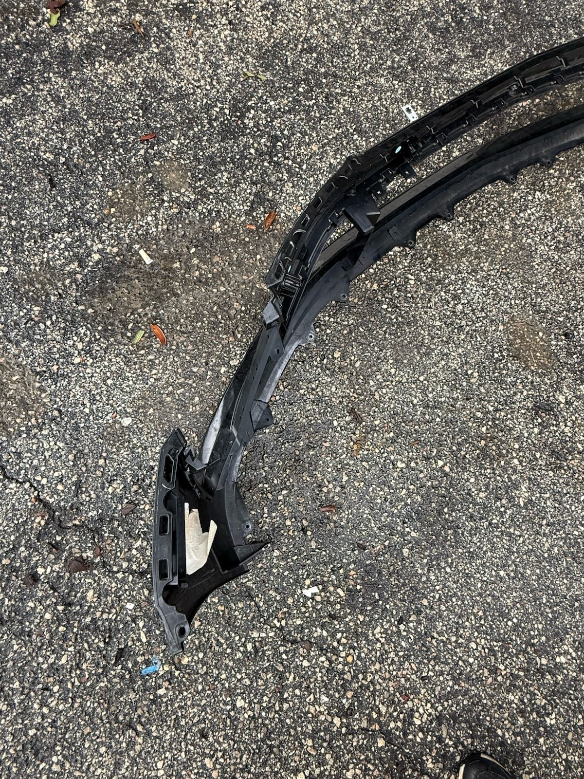 2019 - 2024 BENTLEY CONTINENTAL GT GTC FRONT BUMPER COVER OEM