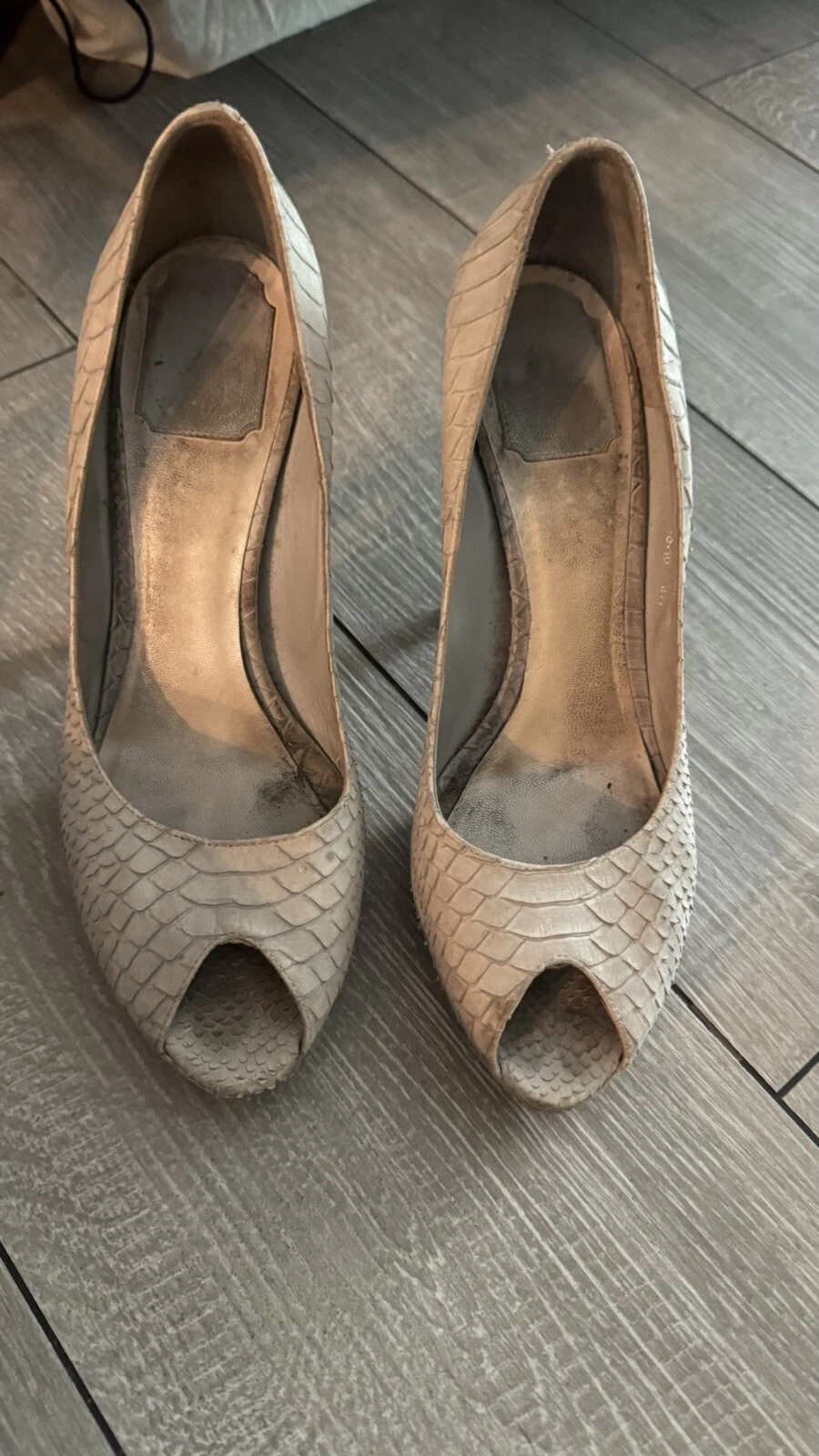 Escarpins Christian Dior à talons hauts en cuir os pointure 40