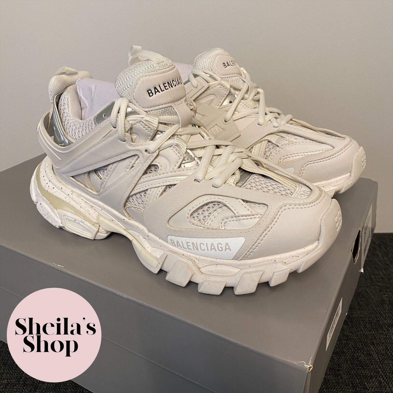 BALENCIAGA track 36