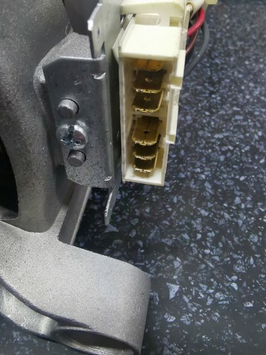 Motor lavadora usado lavadora Indesit EWD 61052 W EU (16002972900) - Imagen 5 de 9