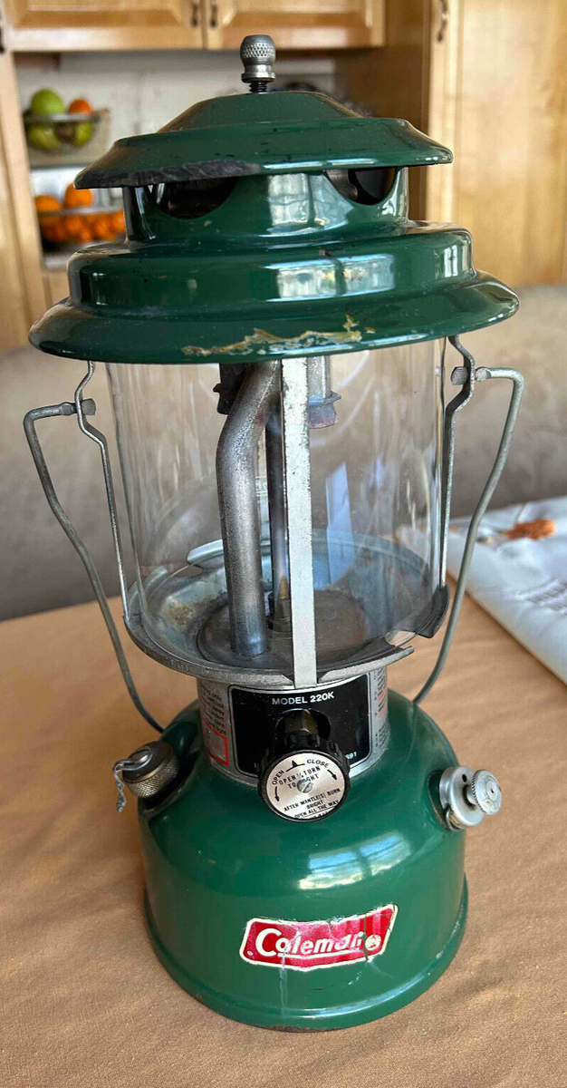 Vintage Coleman 2 Mantle Lantern Model 220K 220k195 for sale