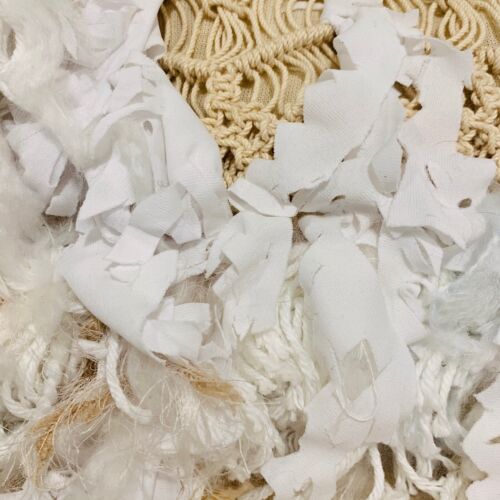 Bolso de mano francés de gran tamaño con flecos de macramé blanco y tostado boho - Imagen 3 de 6