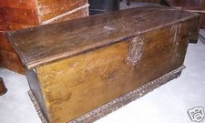 Cassapanca legno noce serrature antiche - Spagna - '600