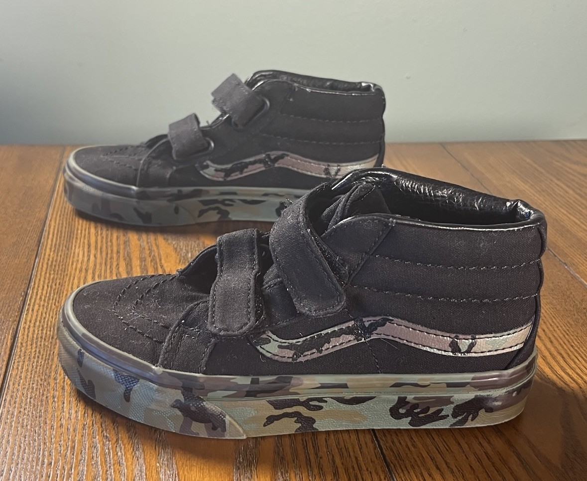 VANS Black Camo Shoes Sk8-Mid Reissue V Strap Youth Kids Siz