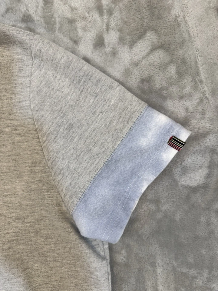 Camisa con Capucha Triple Five Soul NYC Para Mujer XXL Gris Correr Manga Corta Y2K De Colección Foto 4 de 4