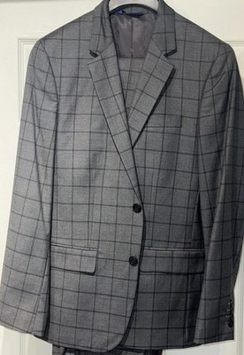 Gray 40R Plaid Men s Suit APT. 9