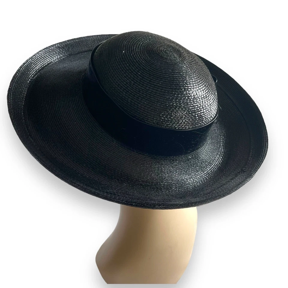 Vintage Black Straw Platter Hat Shiny Patent Leather Ladies Wide Brim 1980’s Bow - Image 4 of 4