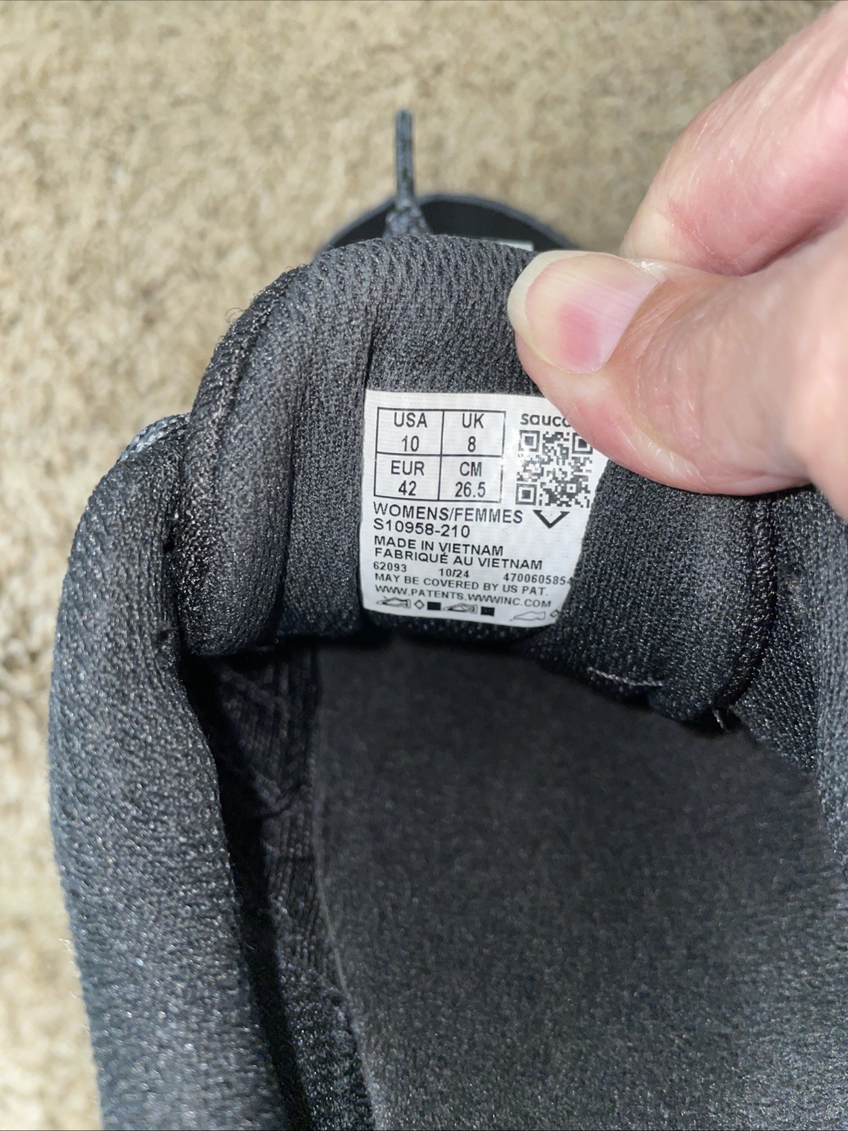 Women’s Saucony Excursion TR17 Black & White Trail Running Shoes Size 10 thumbnail 7