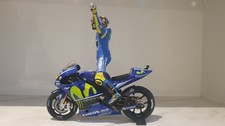 1/12 MINICHAMPS YAMAHA YZR ROSSI BIKE / FIGURE WINNER ASSEN 2017 LIMITED EDITION