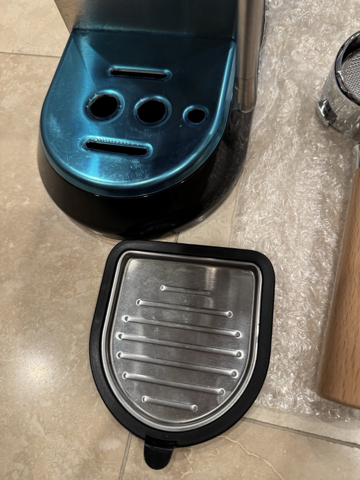 De'Longhi EC885M Dedica Arte Espresso Machine Upgraded Bottomless Portafilter