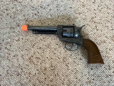 Edison Giocattoli Cap Gun Pistol 12 Shot Revolver Gun, Belt, Holster