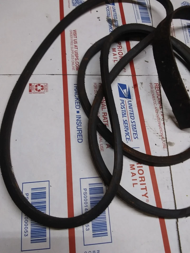 Sears Suburban 42'' Mowing Deck Tensioner Bracket,Pulley,Belt In Good Condition - Image 4 of 4