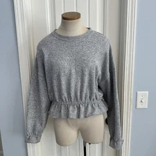 ZARA Trafaluc Medium Gray Long Sleeve Peplum Sweater Top Minimalist Classic