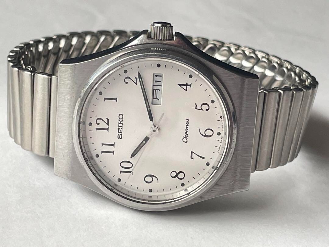 SEIKO CHRONOS ANTIMAGNETIC 5H23-7020 Quartz Day/Date Silver
