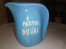 pichet publicitaire ancien Pastis Duval bleu.En Ceramique.