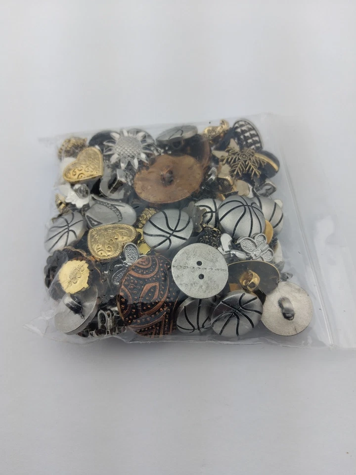 Buttons Galore&More Craft And Sewing Buttons Gold/Silver Assorted - Image 4 of 4