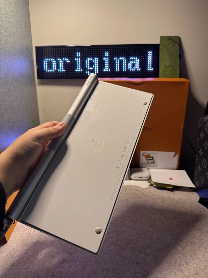 APPLE A1314 Mini Tastiera Keyboard Wireless Bluetooth iMac iPad iPhone pc a1255 - Immagine 3 di 3