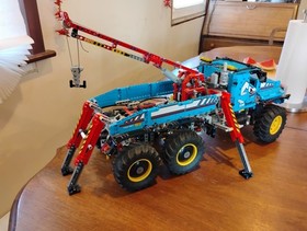 LEGO TECHNIC: 6x6 All Terrain Tow Truck (42070) 99% Complete No Manuel Or Box