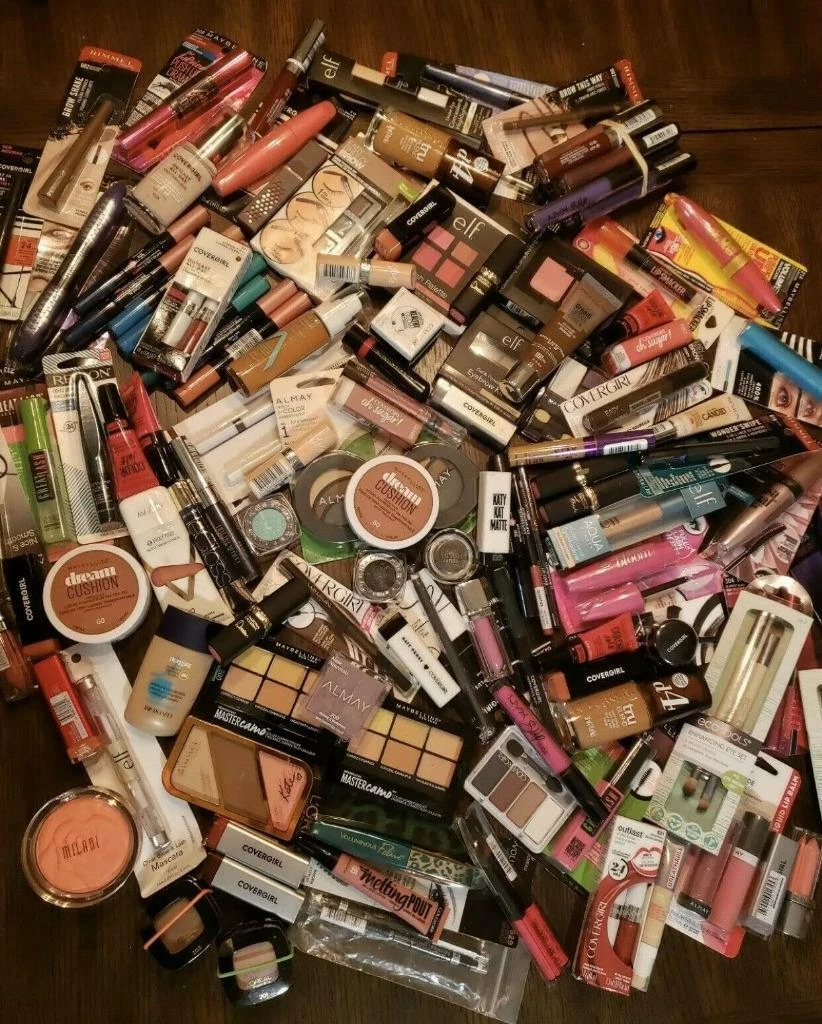 50 pcs Bulk Wholesale Cosmetics Makeup Lot Loreal Revlon Milani