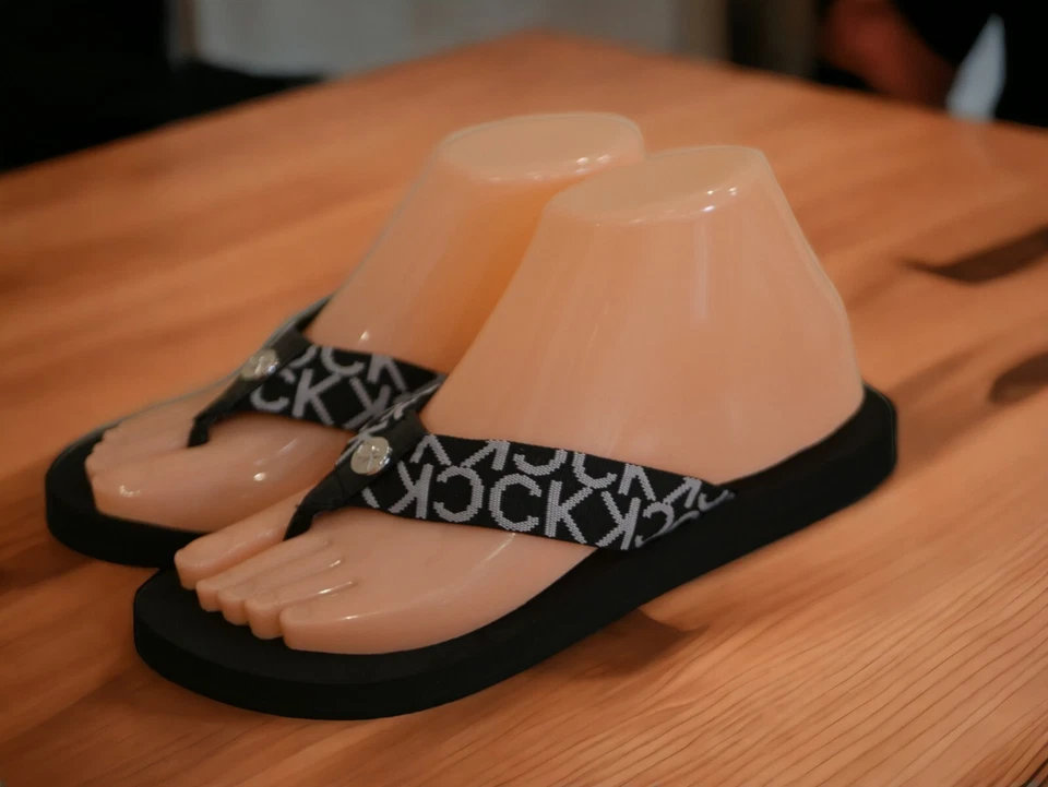 NEW WOMENS CALVIN KLEIN BLACK WHITE NYLON LOGO FLIP FLOP SANDAL CAHLA 6,7,8,9,10 - Image 4 of 4