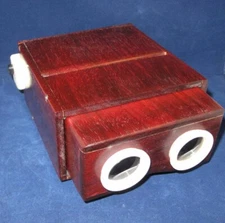 Medium Format Stereo Slide Viewer for 80x132 Mounts