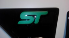 FORD FOCUS MK 2 ST Style WING VENTS ABS - PLASTIC NEW!Tuning to FORD/ GREEN LOGO